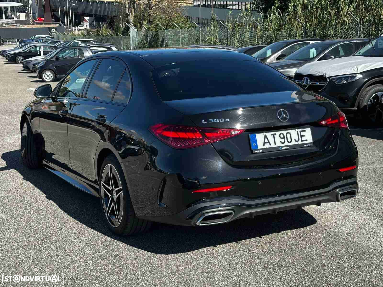 Mercedes-Benz C 300 d AMG Line - 16