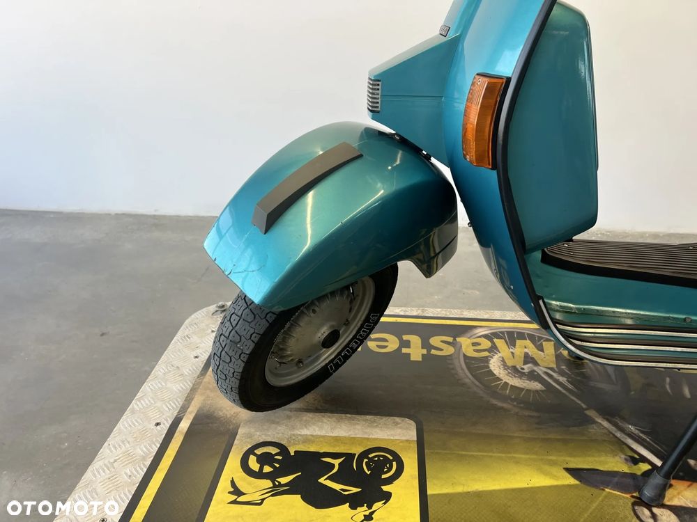 Piaggio Vespa - 7