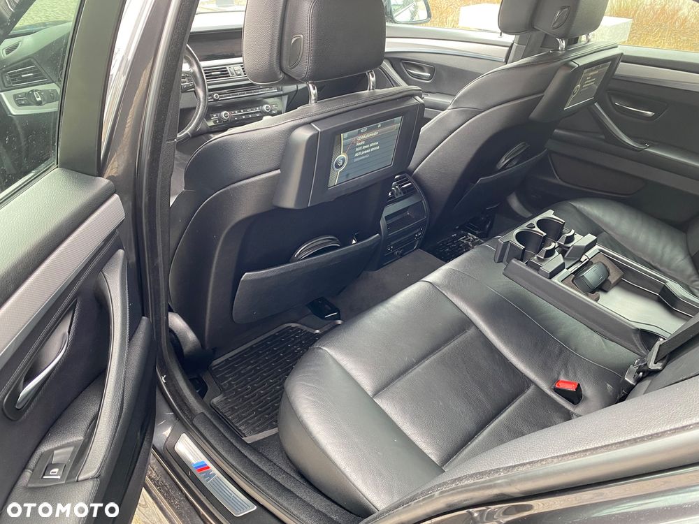 BMW Seria 5 525d xDrive - 20