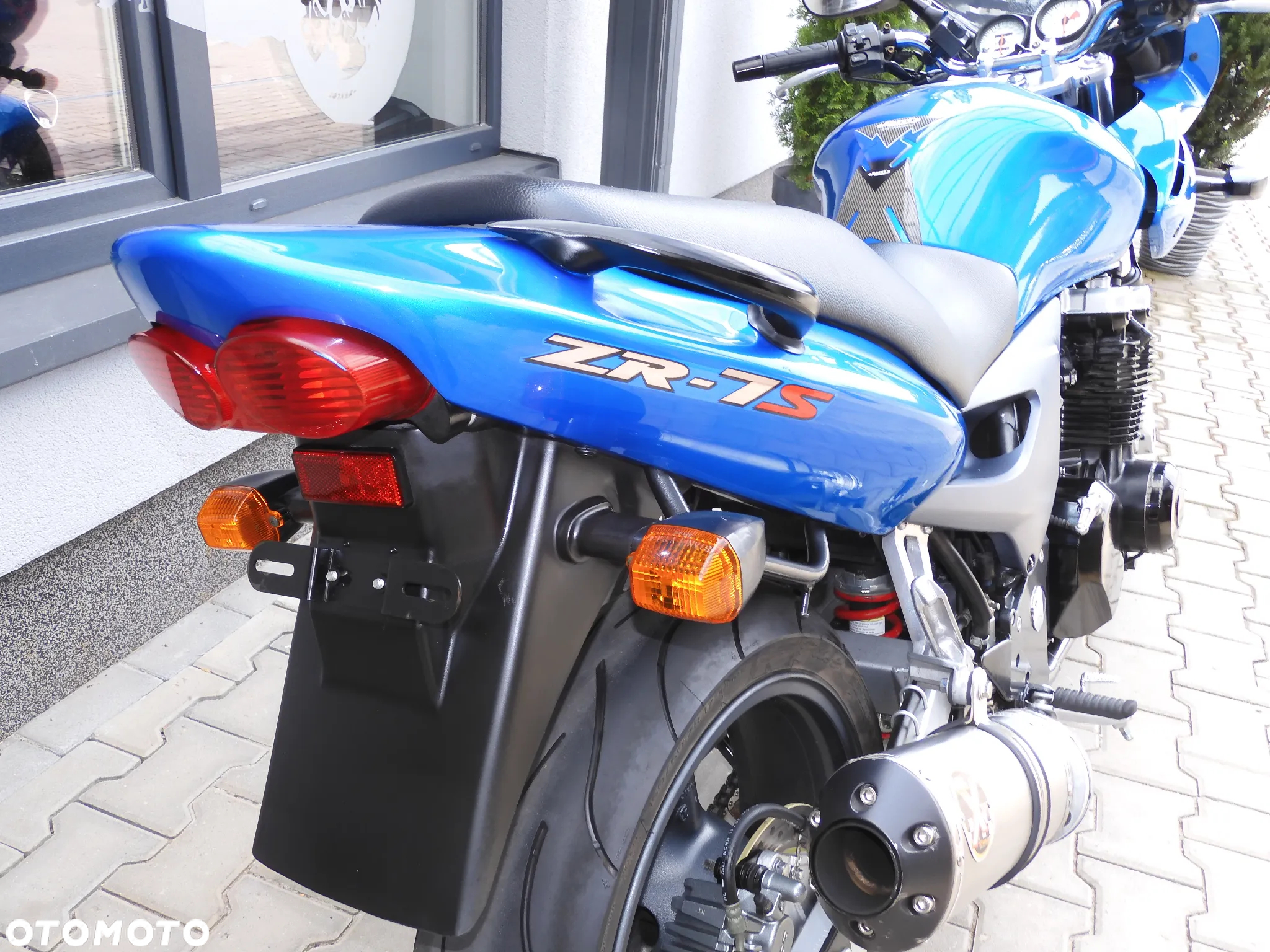 Kawasaki ZR - 10
