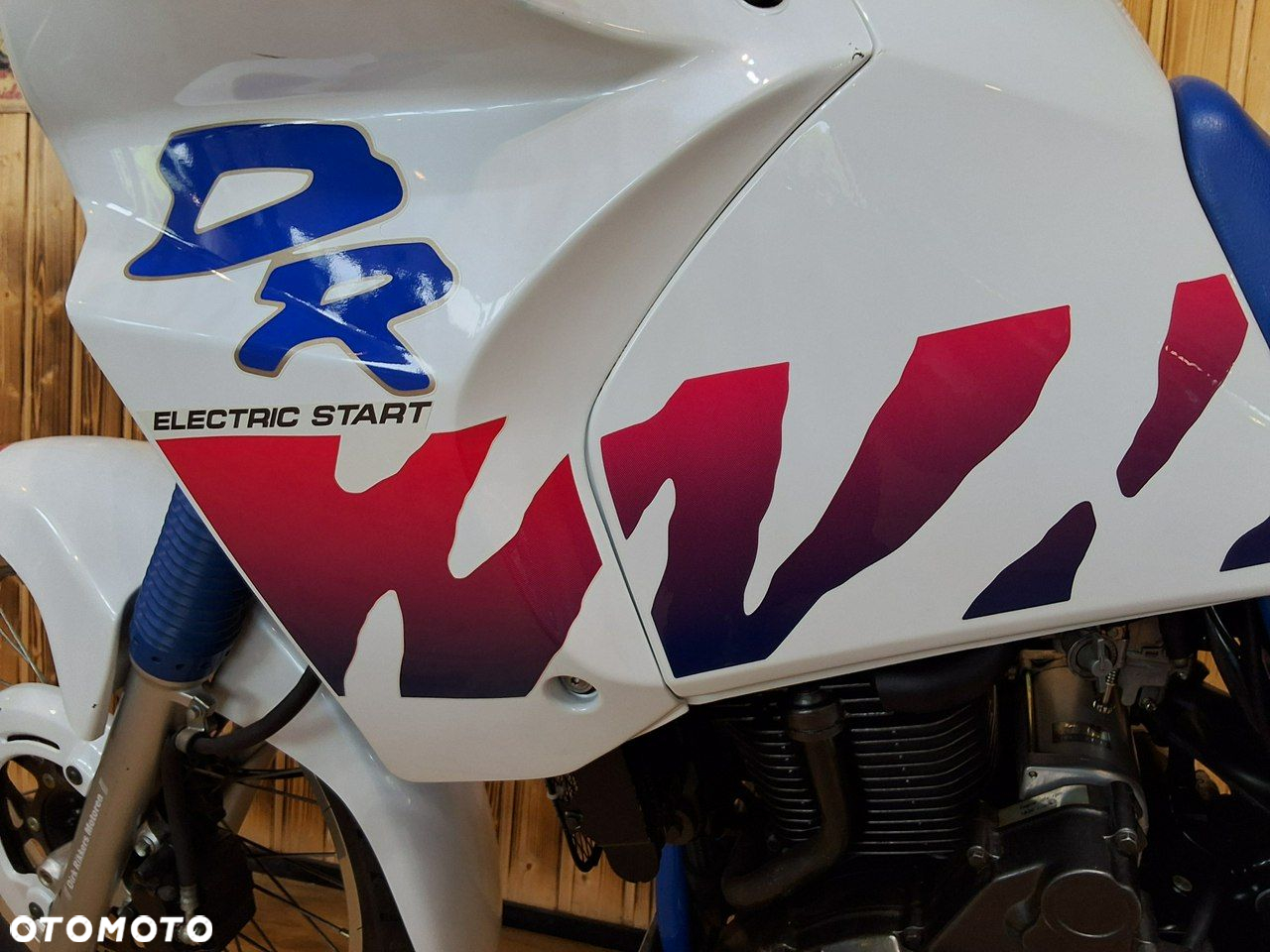 Suzuki DL - 11