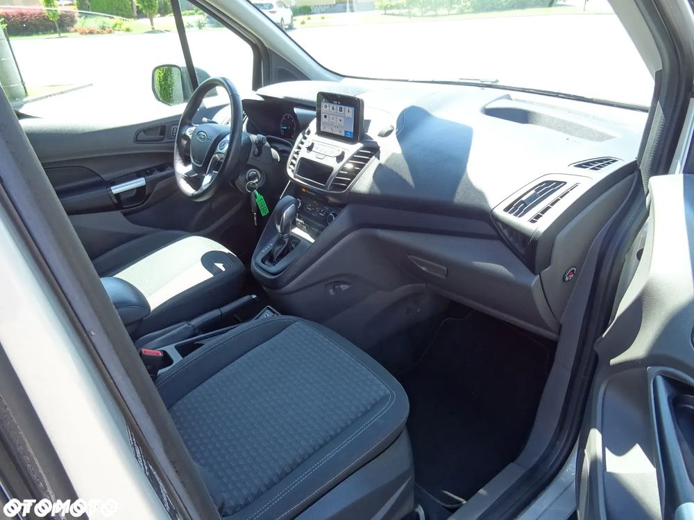Ford Tourneo Connect 1.5TDCi Start-Stop Titanium - 9