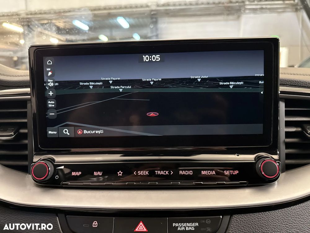 Kia XCeed - 23