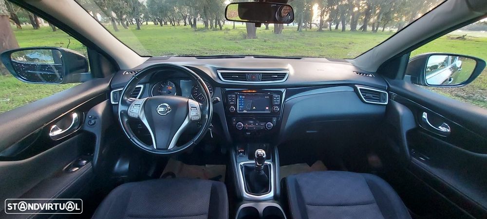 Nissan Qashqai 1.5 dCi Tekna - 16