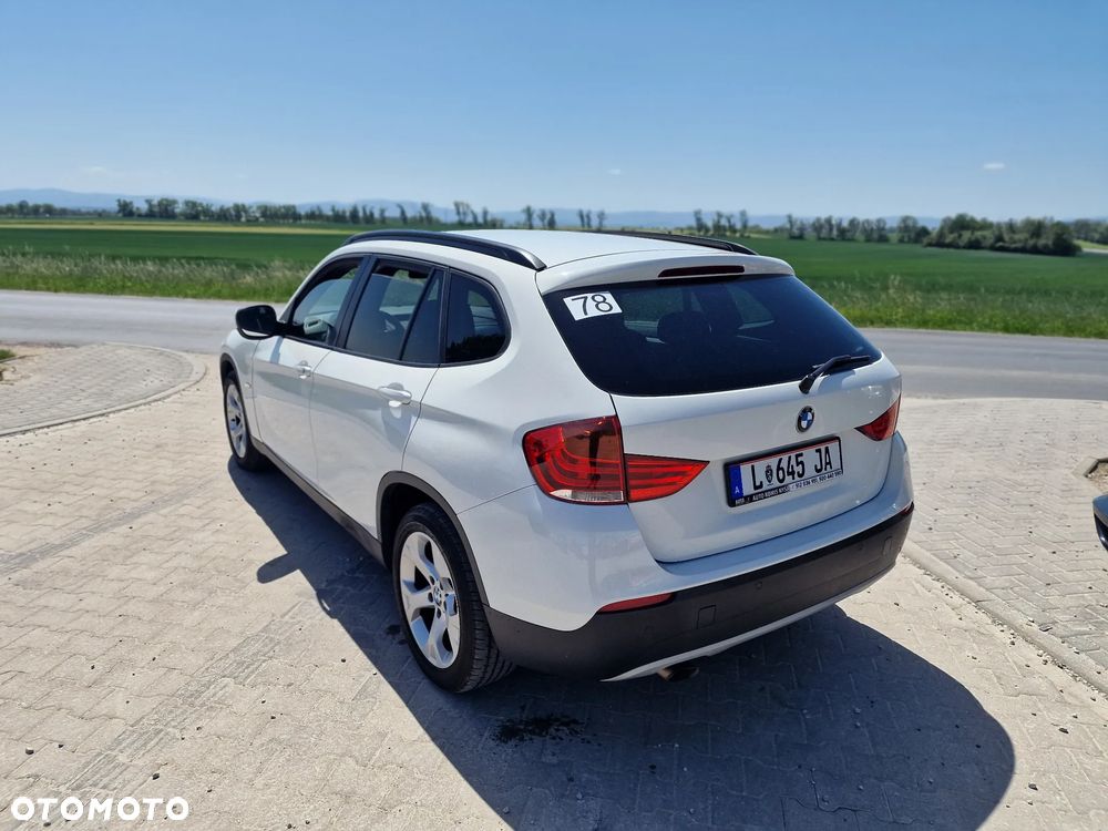 BMW X1 sDrive18d xLine - 14