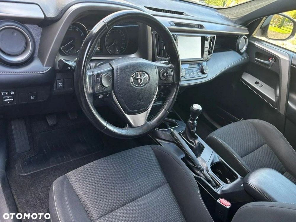 Toyota RAV4 2.0 Active 4x4 - 17