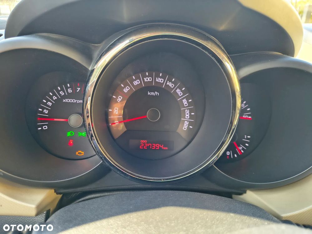 Kia Soul 1.6 M - 21