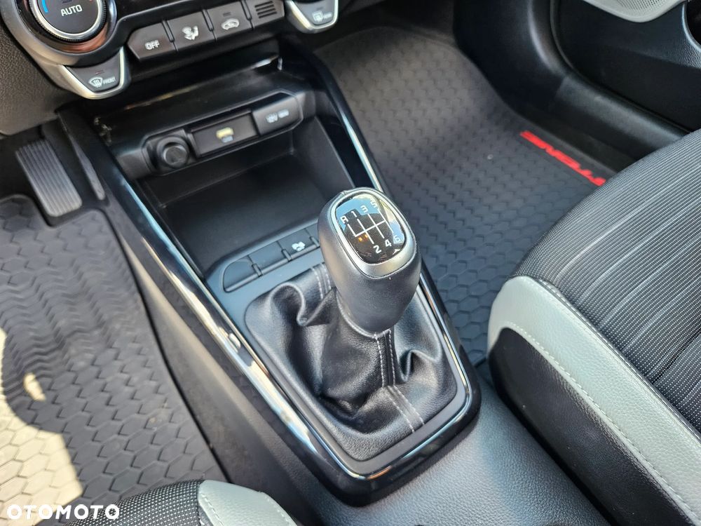 Kia Stonic 1.0 T-GDI L - 15