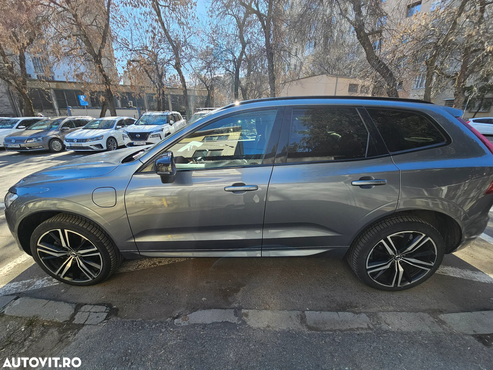 Volvo XC 60 Recharge T8 Twin Engine eAWD R-Design - 11