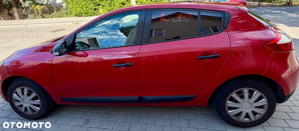 Renault Megane 1.6 16V 100 Authentique - 7