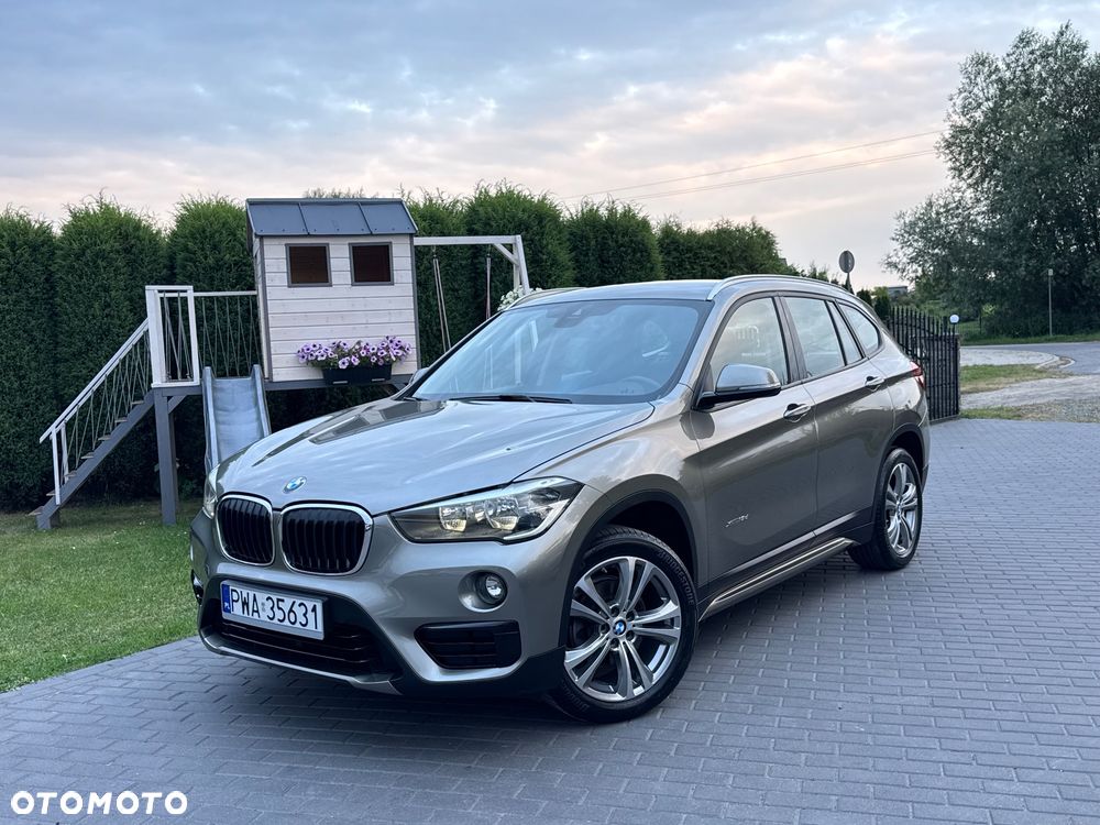 BMW X1 xDrive18d Sport Line - 2