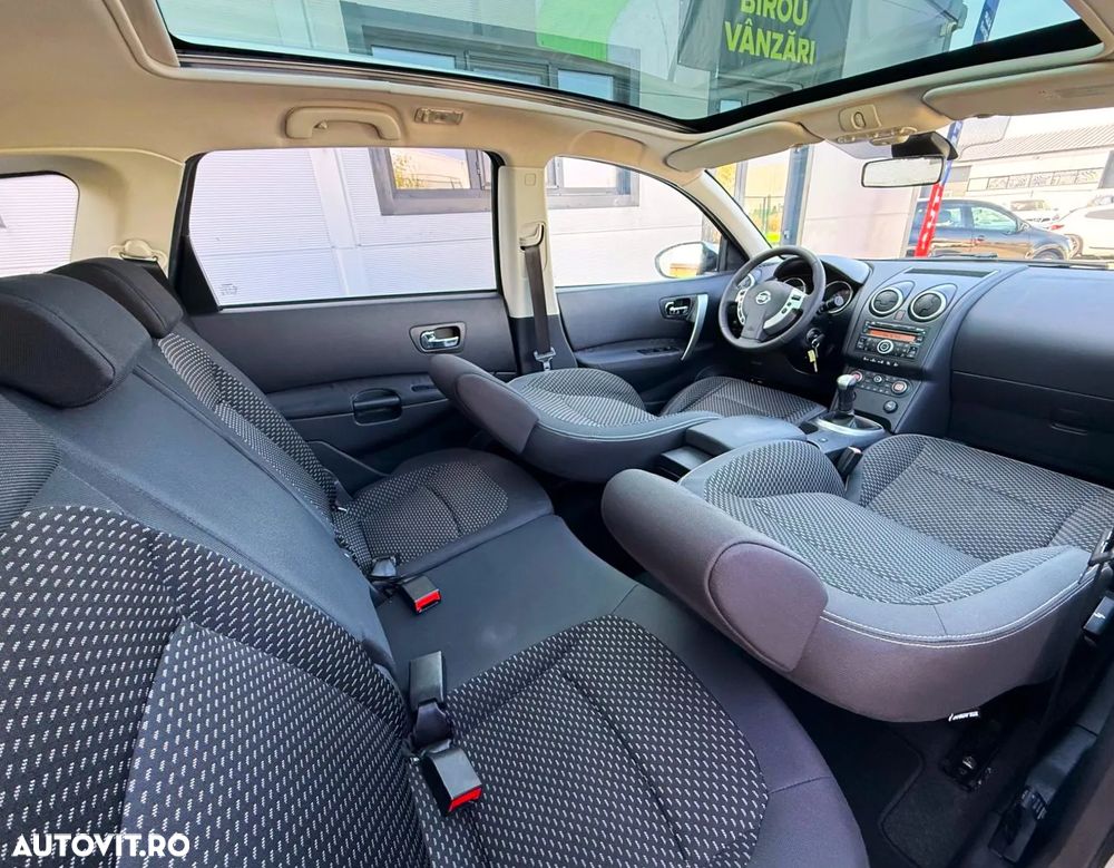 Nissan Qashqai+2 - 26