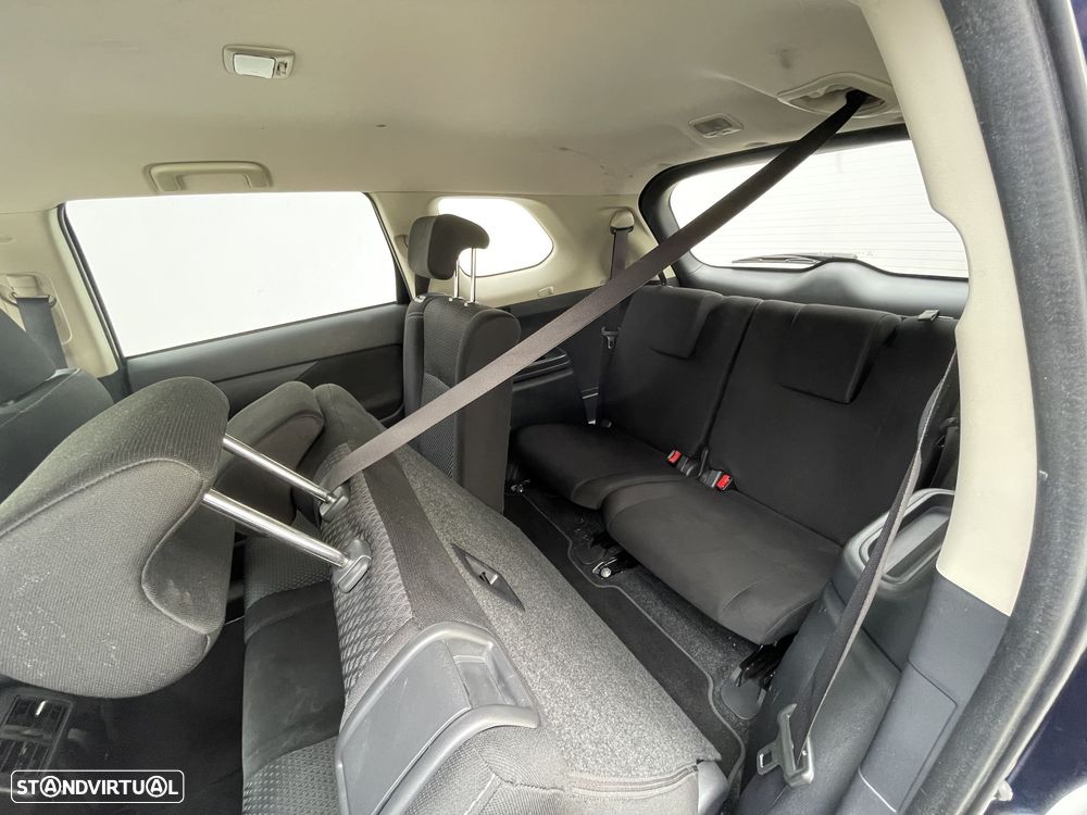 Mitsubishi Outlander 2.0 2WD CVT Active+ - 16