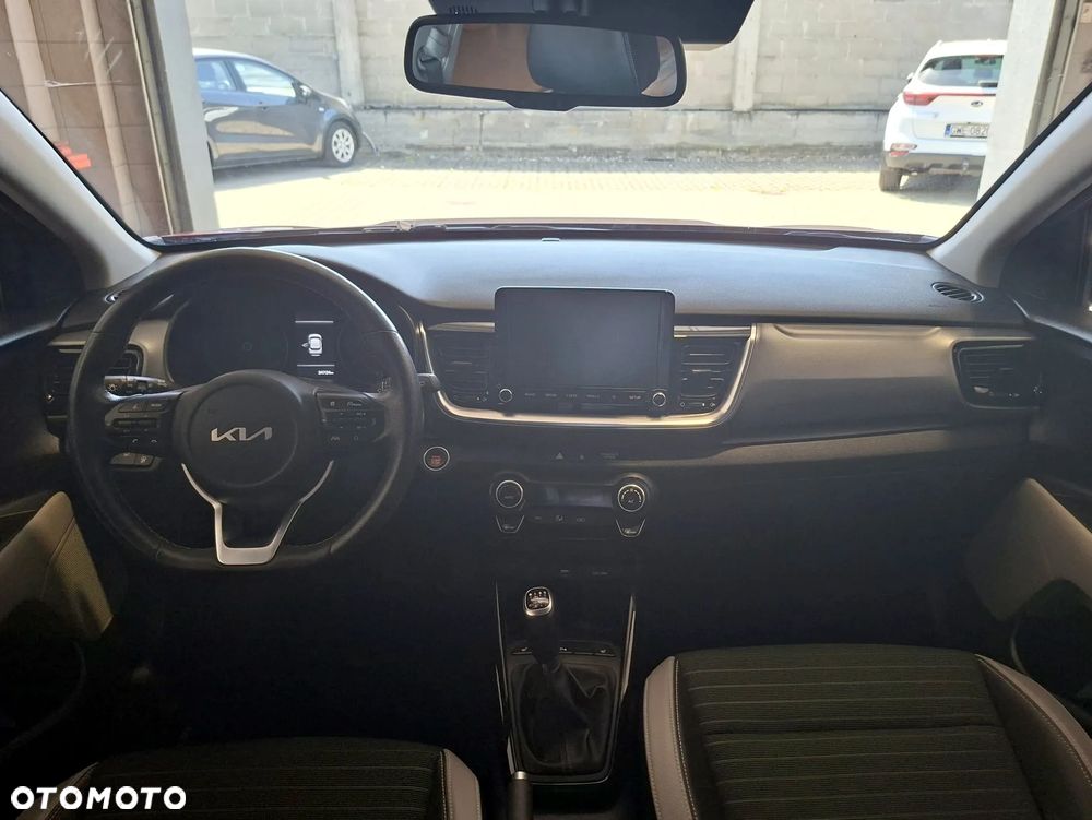 Kia Stonic 1.0 T-GDI L Business Line - 17