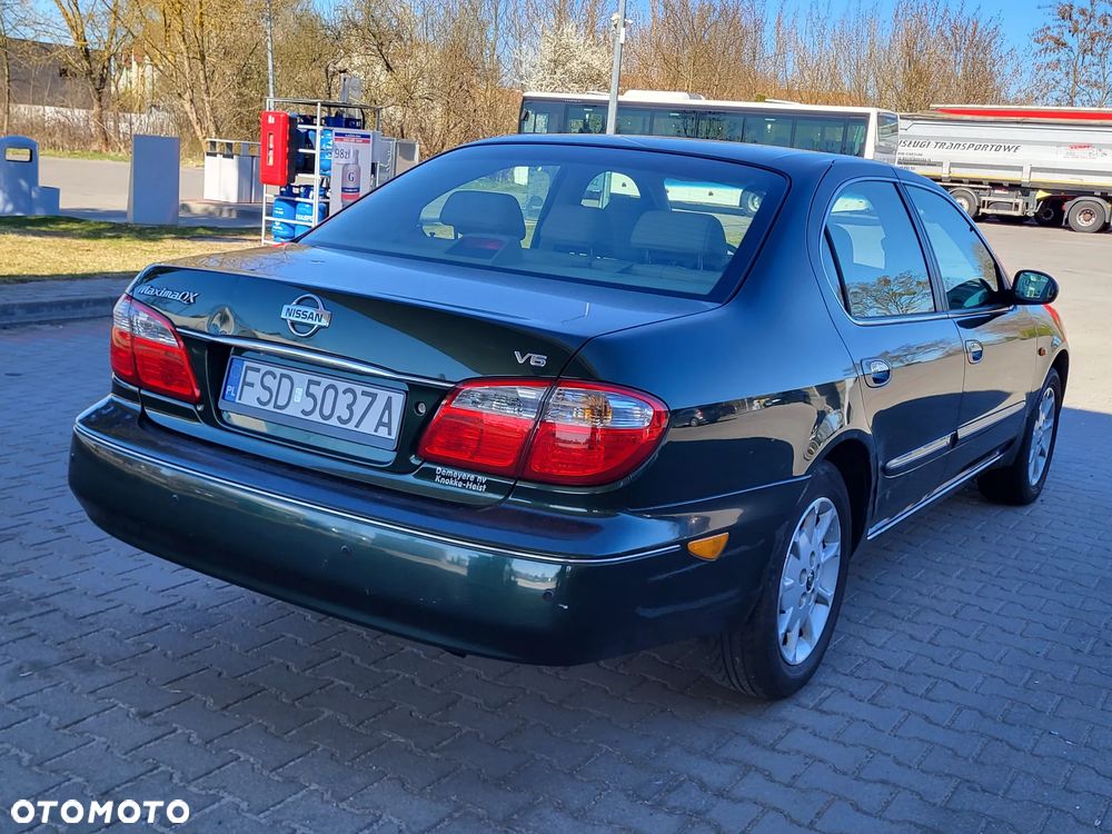 Nissan Maxima 2.0 Elegance - 8