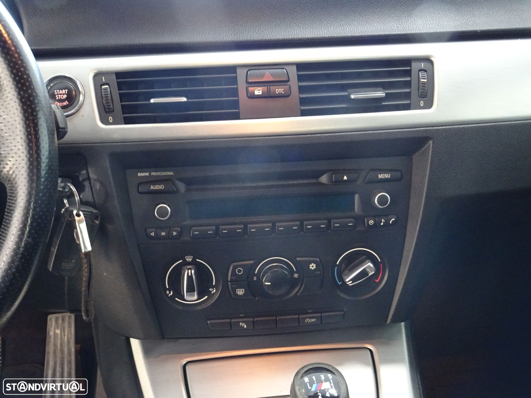 BMW 320 d Coupe Edição M - 9