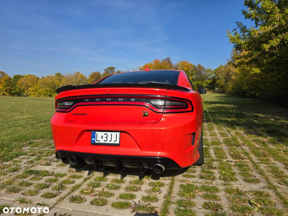 Dodge Charger - 8