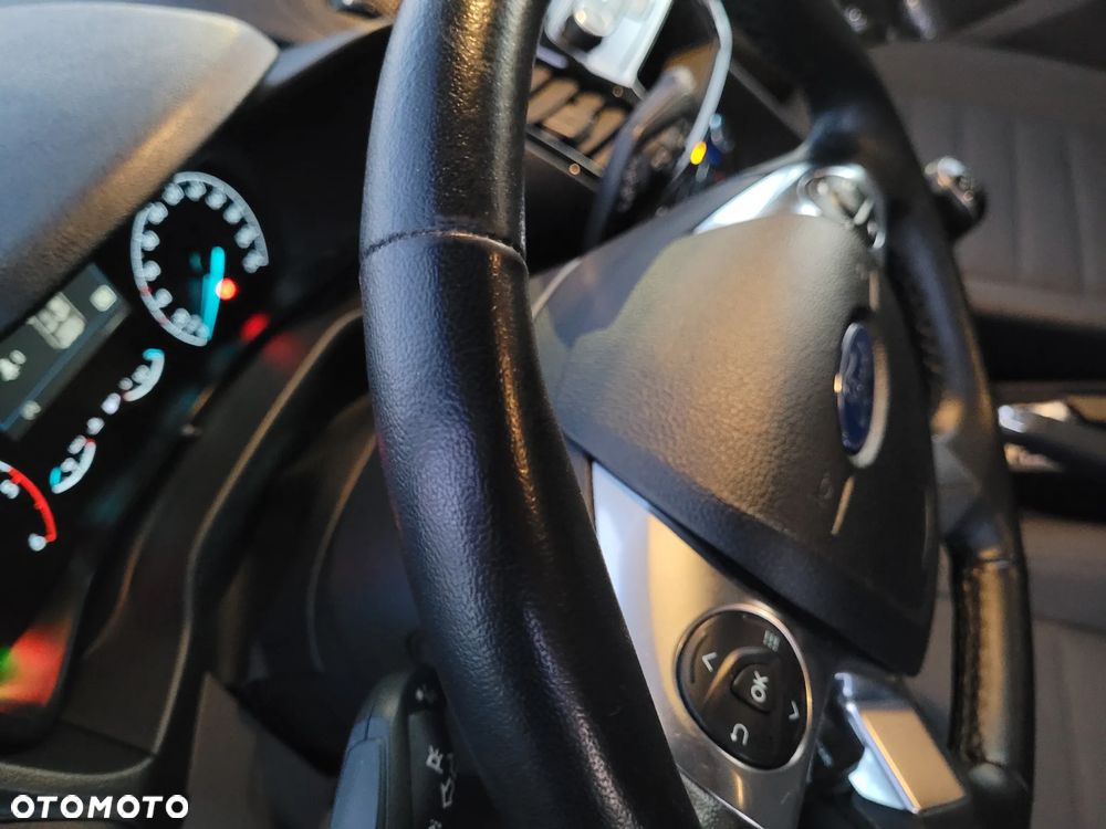 Ford Tourneo Connect 1.5 EcoBlue Titanium - 14