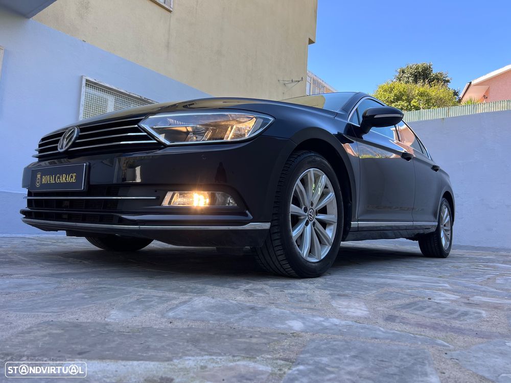 VW Passat 2.0 TDI Confortline DSG - 17