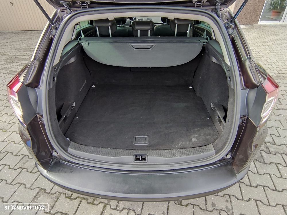 Renault Mégane 1.5 dCi Bose Edition - 10