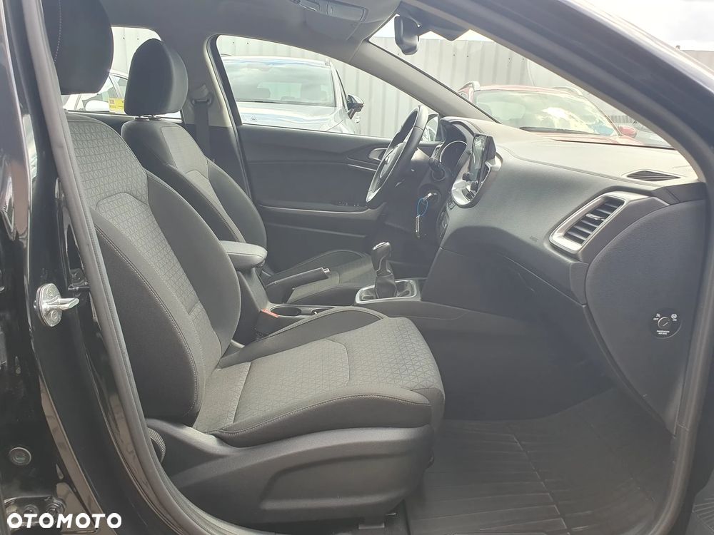 Kia Ceed 1.0 T-GDI M - 25