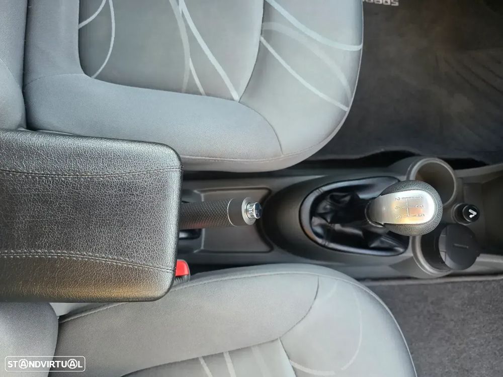 Chevrolet Spark 1.2 LT ESC - 19