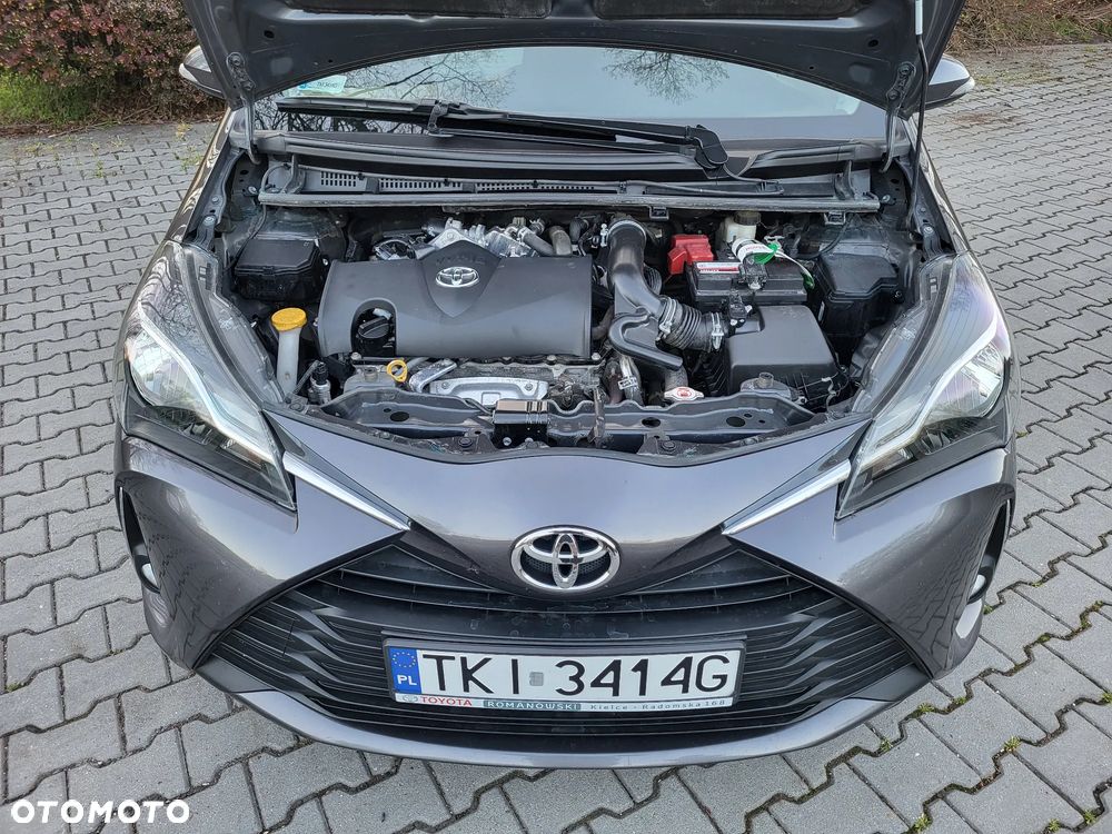 Toyota Yaris 1.5 Premium CVT - 19
