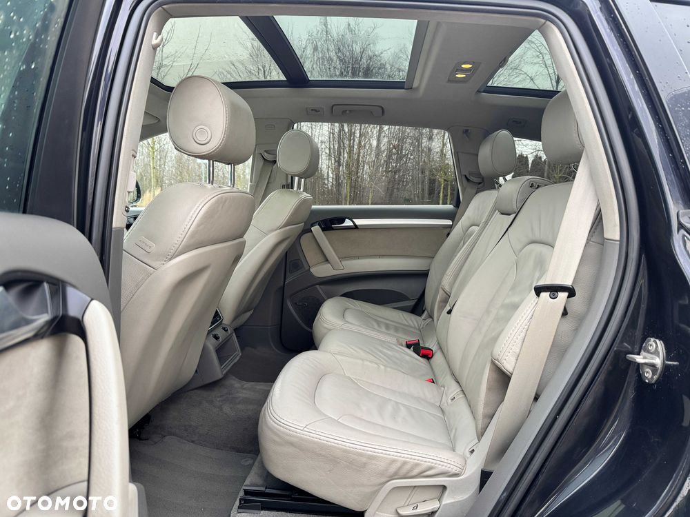 Audi Q7 - 6