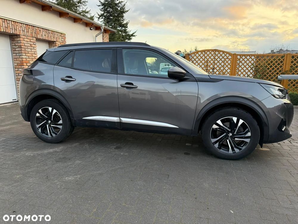 Peugeot 2008 1.5 BlueHDi Allure Pack S&S EAT8 - 6