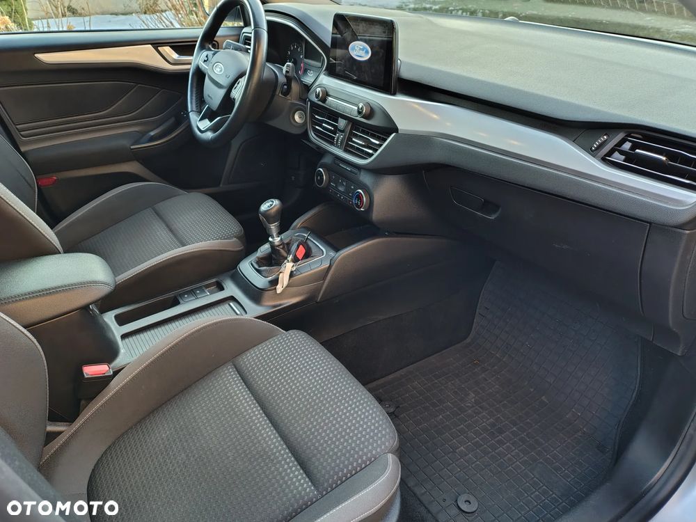 Ford Focus 1.0 EcoBoost Connected - 8