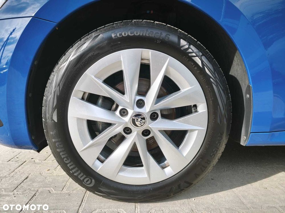 Skoda Octavia 1.5 TSI ACT Ambition - 36