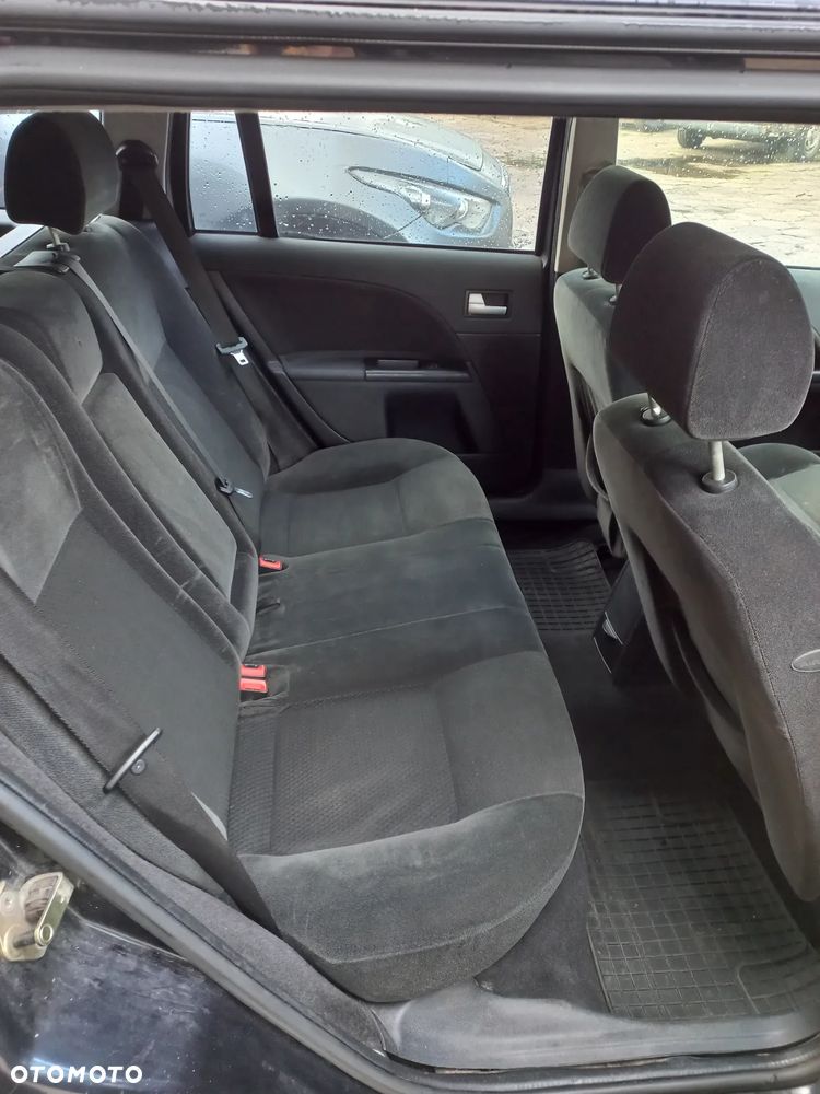Ford Mondeo 2.0 Ghia Executive - 4