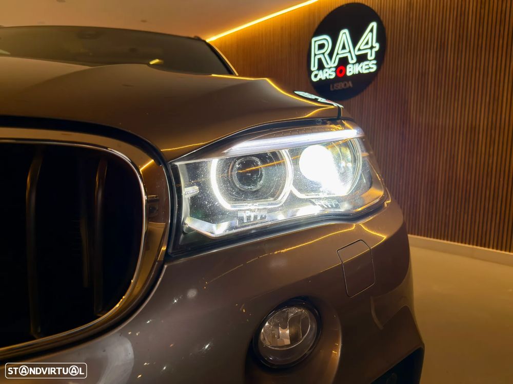 BMW X5 25 d sDrive Pack M - 54