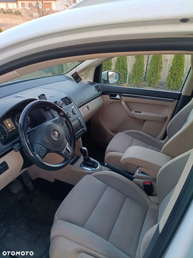 Volkswagen Touran 2.0 TDI DPF Highline DSG - 7