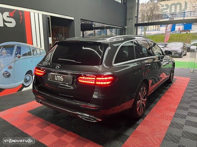 Mercedes-Benz E 300 de Exclusive Line - 4
