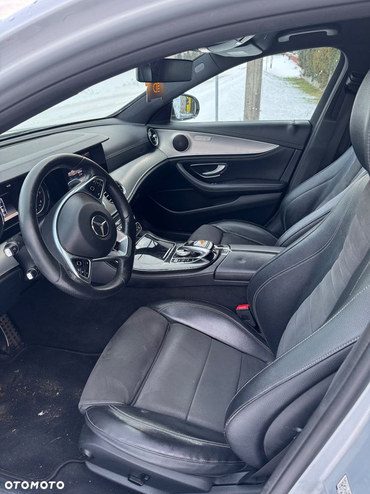 Mercedes-Benz Klasa E 220 d 9G-TRONIC AMG Line - 12