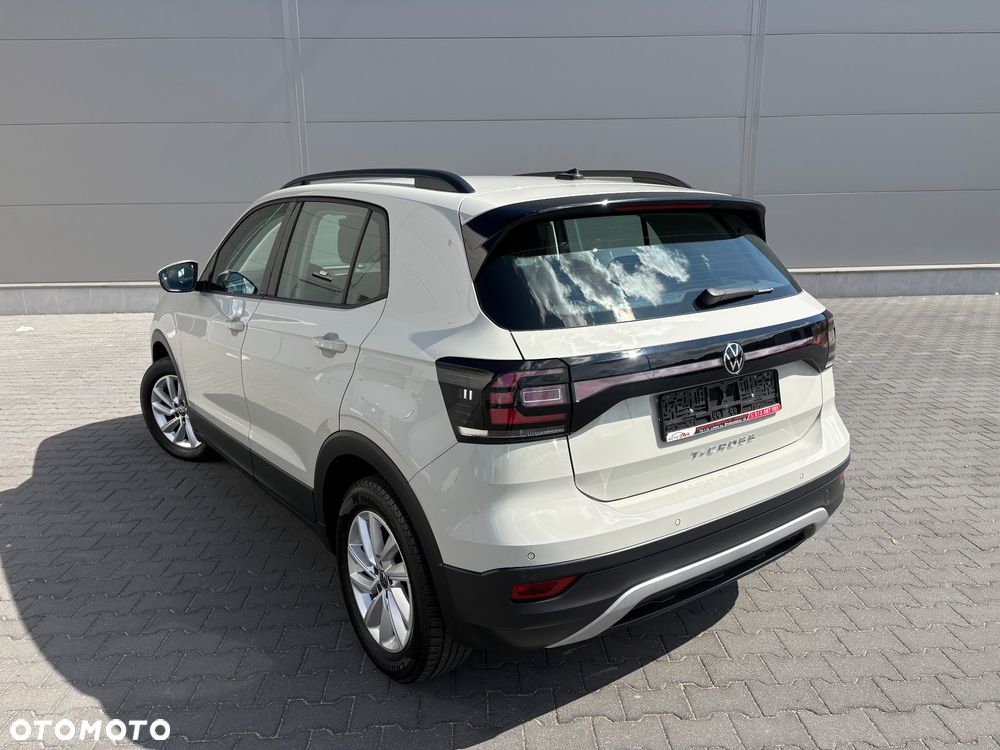 Volkswagen T-Cross - 11