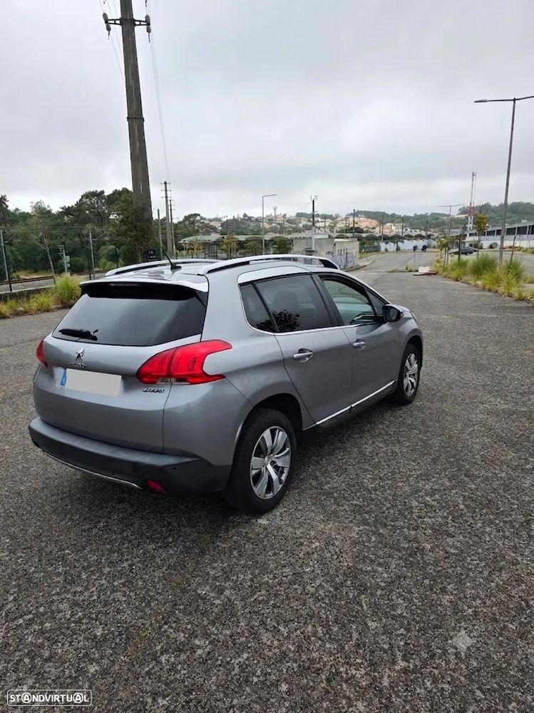 Peugeot 2008 1.2 PureTech Access - 3