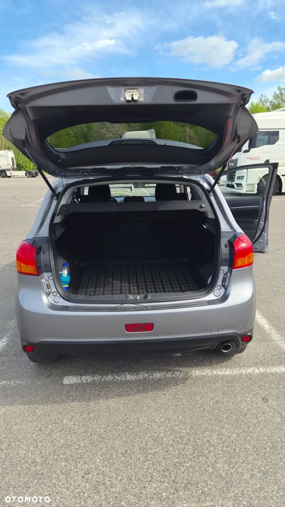Mitsubishi ASX - 17