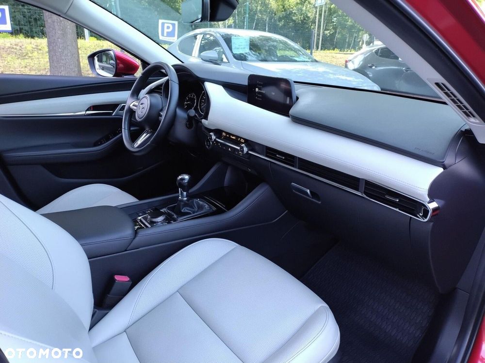 Mazda 3 2.0 mHEV Enso - 32
