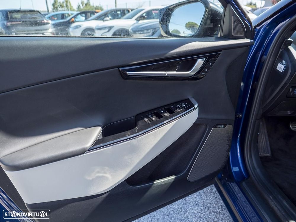 Kia EV6 77.4 kWh GT-Line - 34