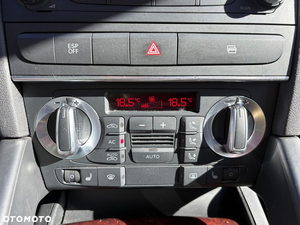 Audi A3 Sportback 1.8 TFSI S tronic Attraction - 14