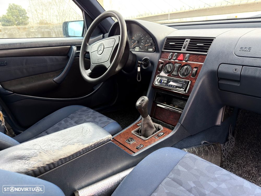 Mercedes-Benz C 200 CDI Classic - 10