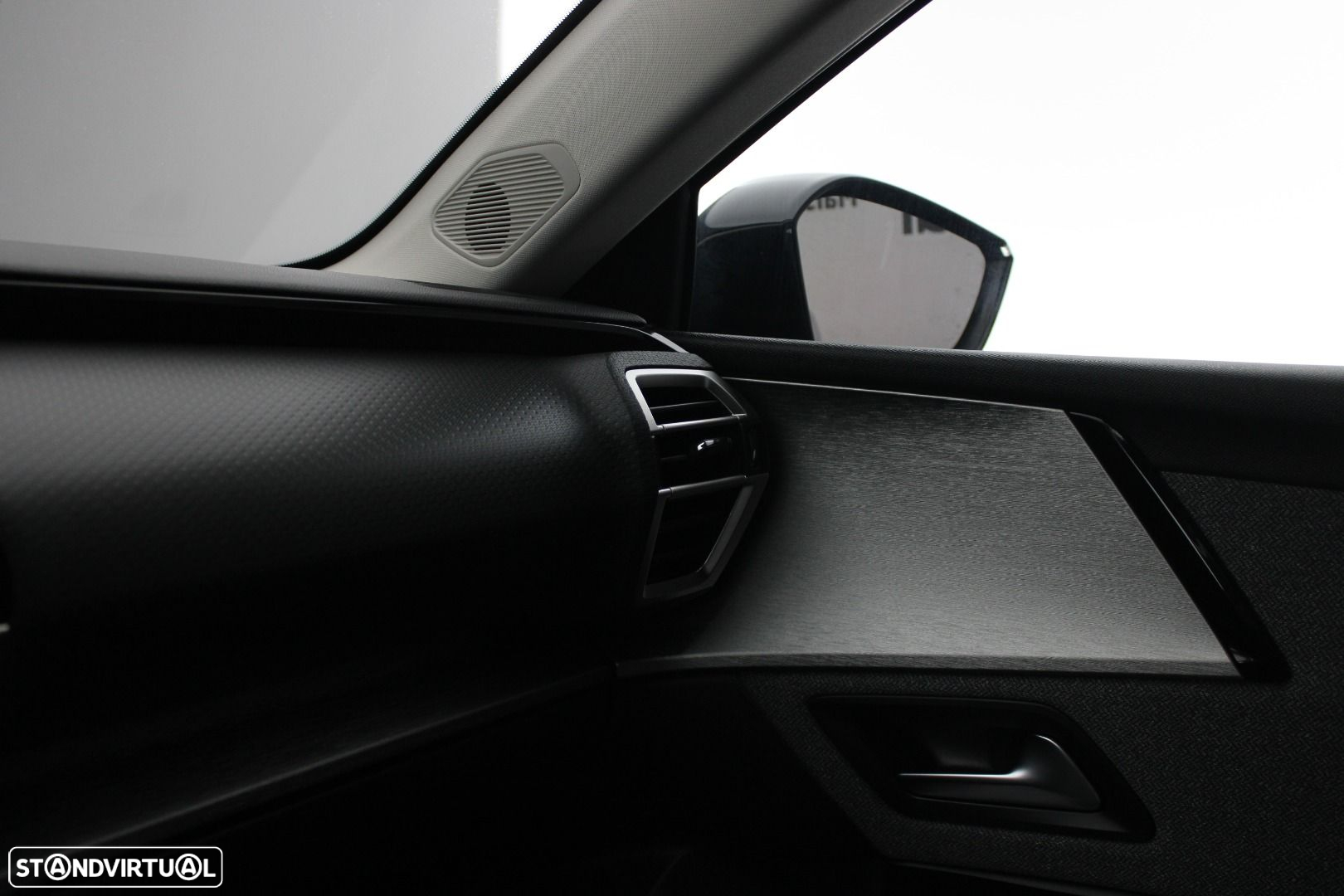 Citroën C5 X 1.2 PureTech Feel EAT8 - 28