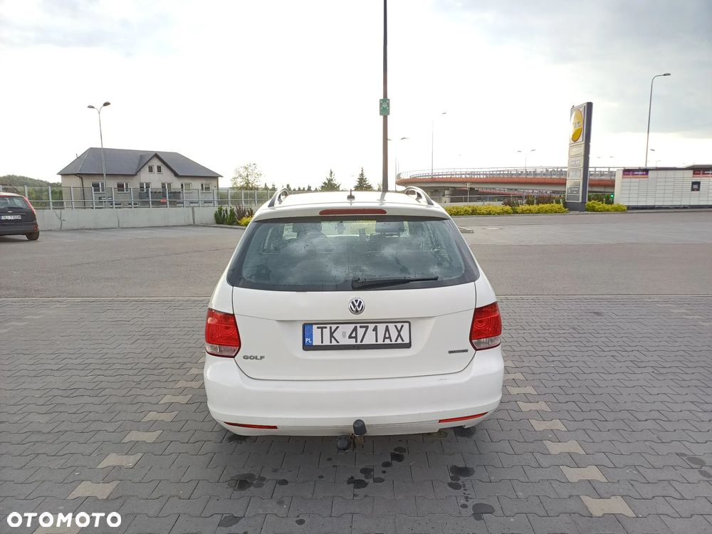 Volkswagen Golf - 6