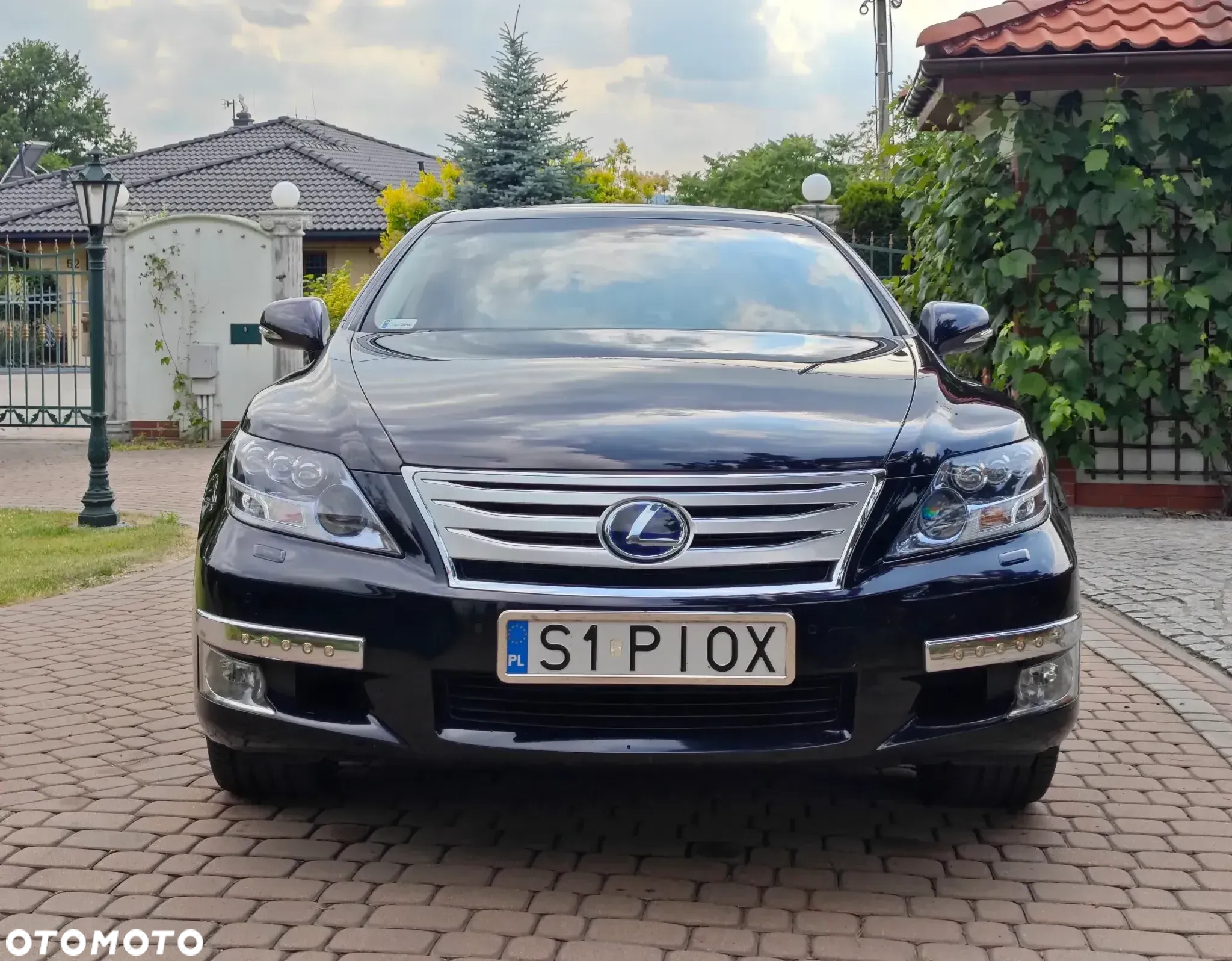 Lexus LS 600h L Superior - 3