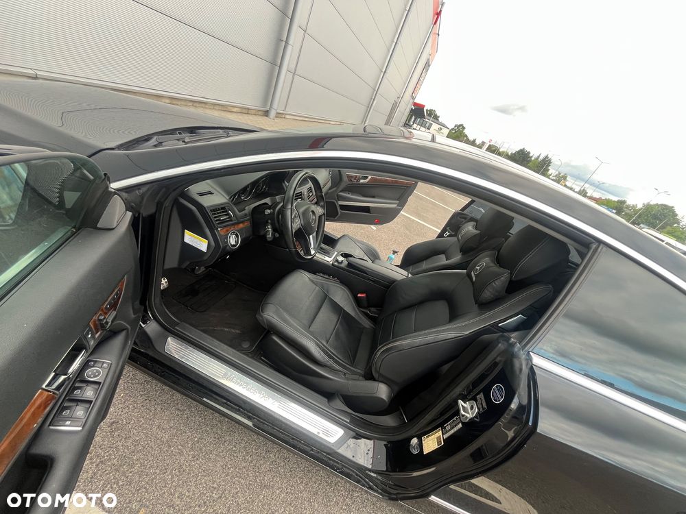 Mercedes-Benz Klasa E 350 BlueEFFICIENCY 7G-TRONIC Elegance - 8