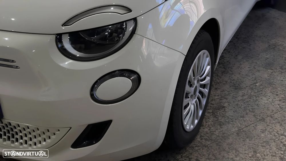 Fiat 500e 23,8kWh - 8