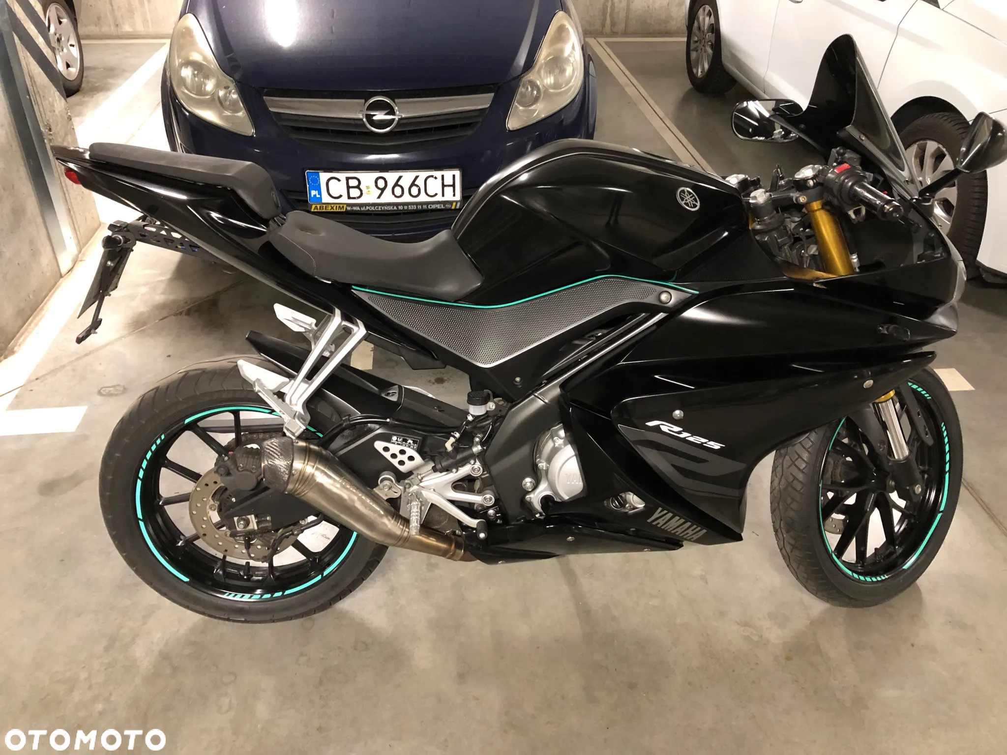 Yamaha YZF - 3