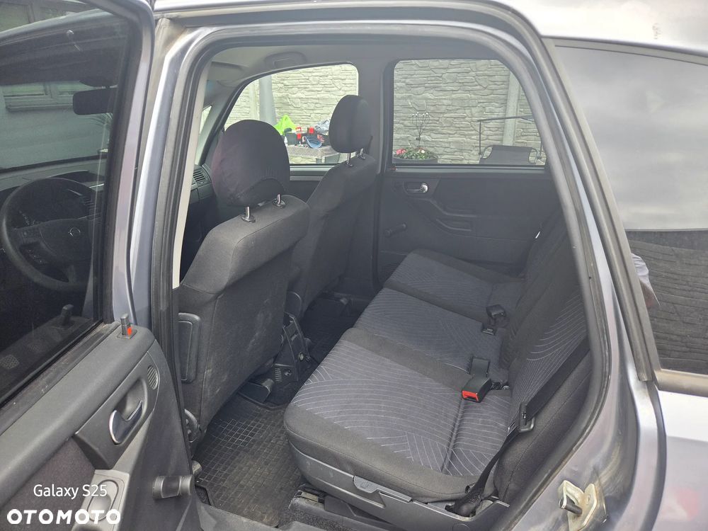 Opel Meriva 1.6 16V - 6